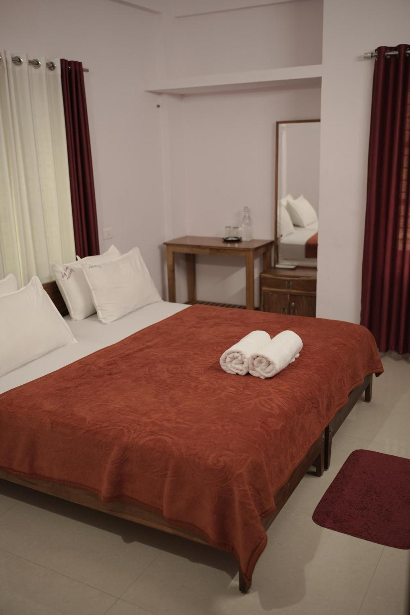 Homestay Skylounge Residency *