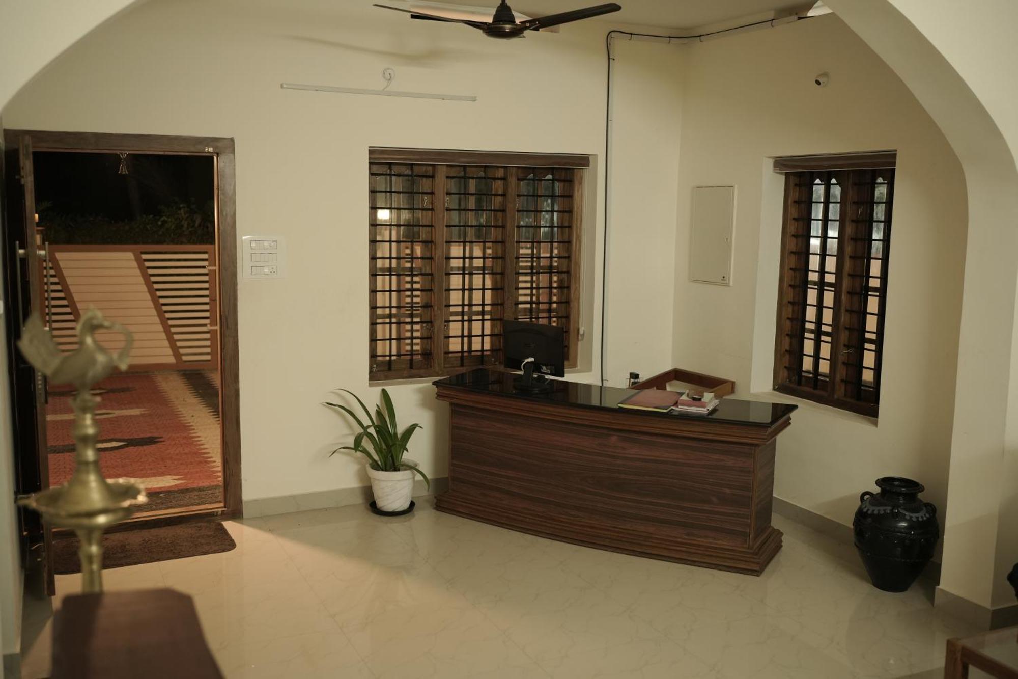 Homestay Skylounge Residency