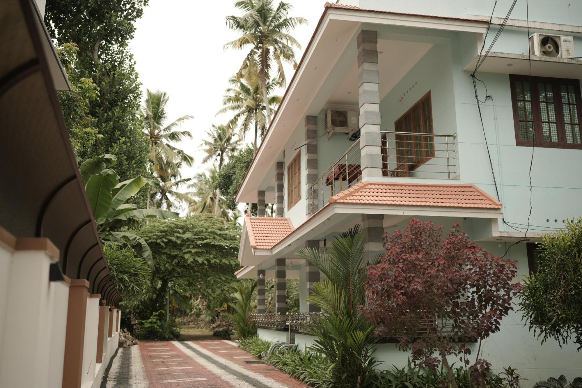 Skylounge Residency Thiruvananthapuram